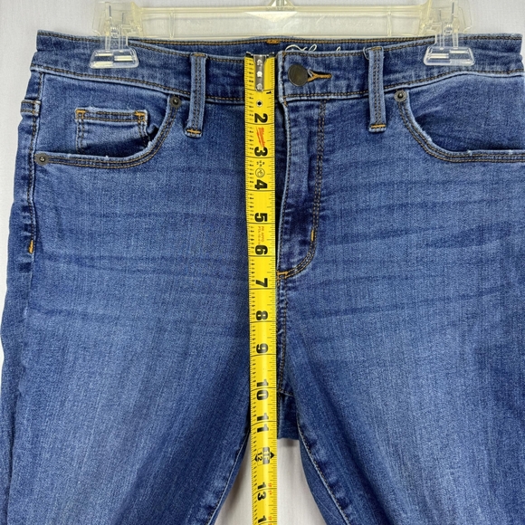 Universal Thread High Rise Skinny Distressed Womens Blue Jeans Size 8/29R - Picture 16 of 16